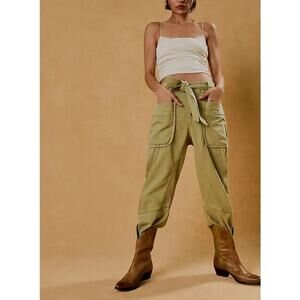 Free People Mai Tai Cargo Jogger Pants Sage Green Women’s Size Medium